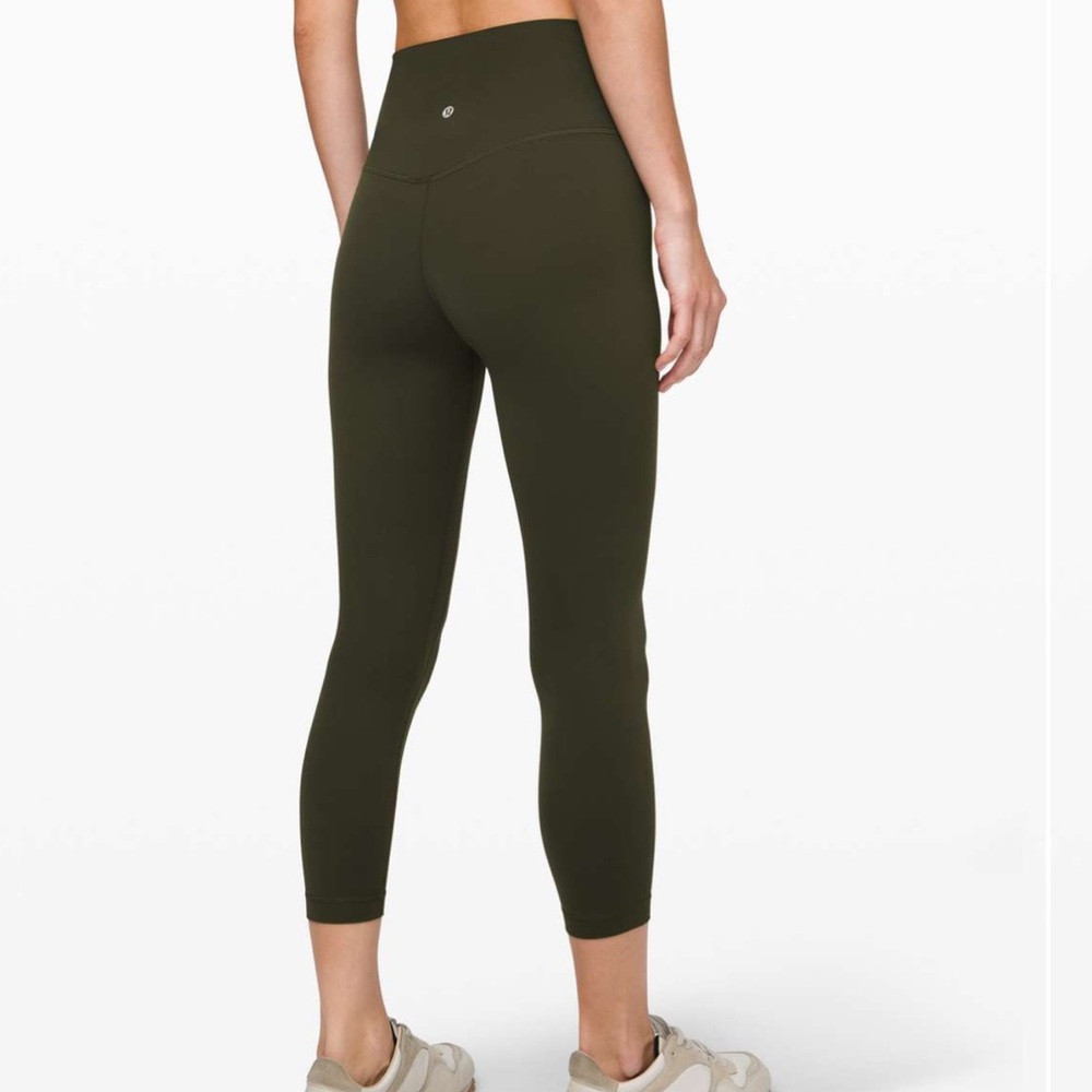 Lululemon align crop